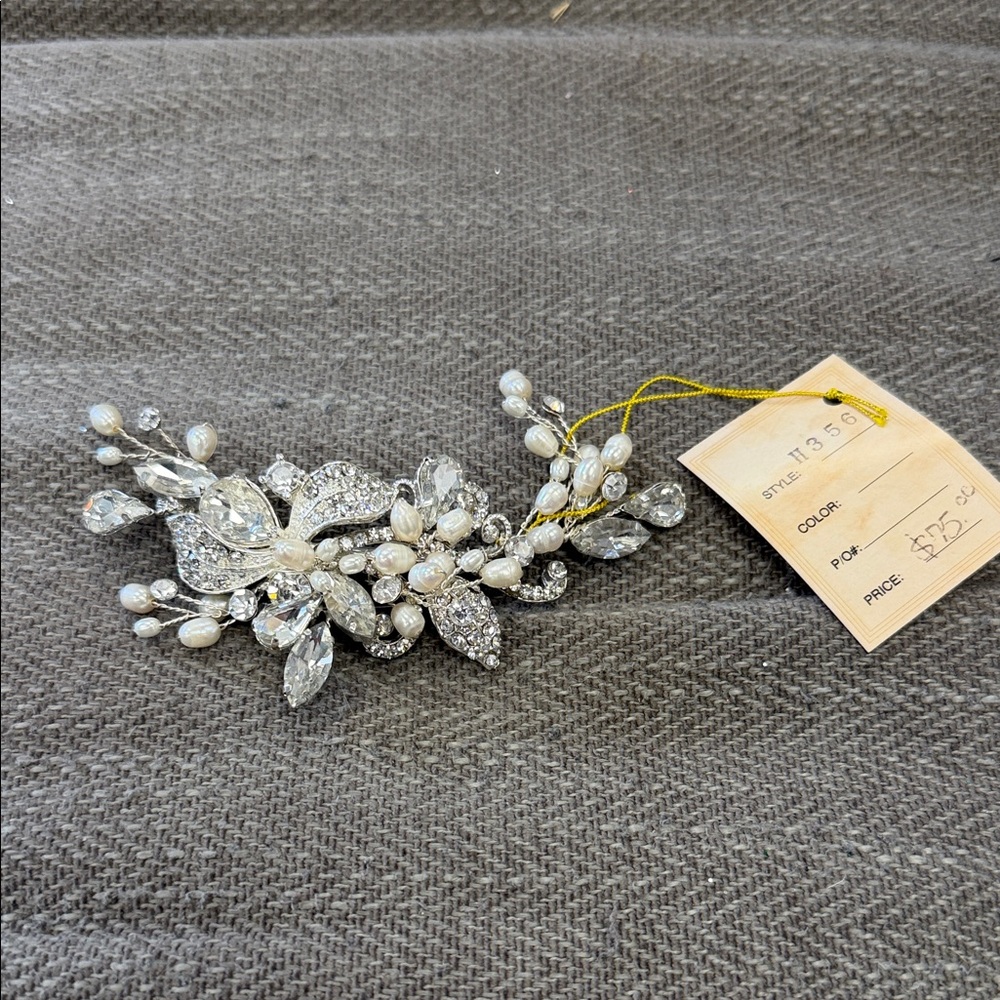 Bridal Silver and White Hair Accessory